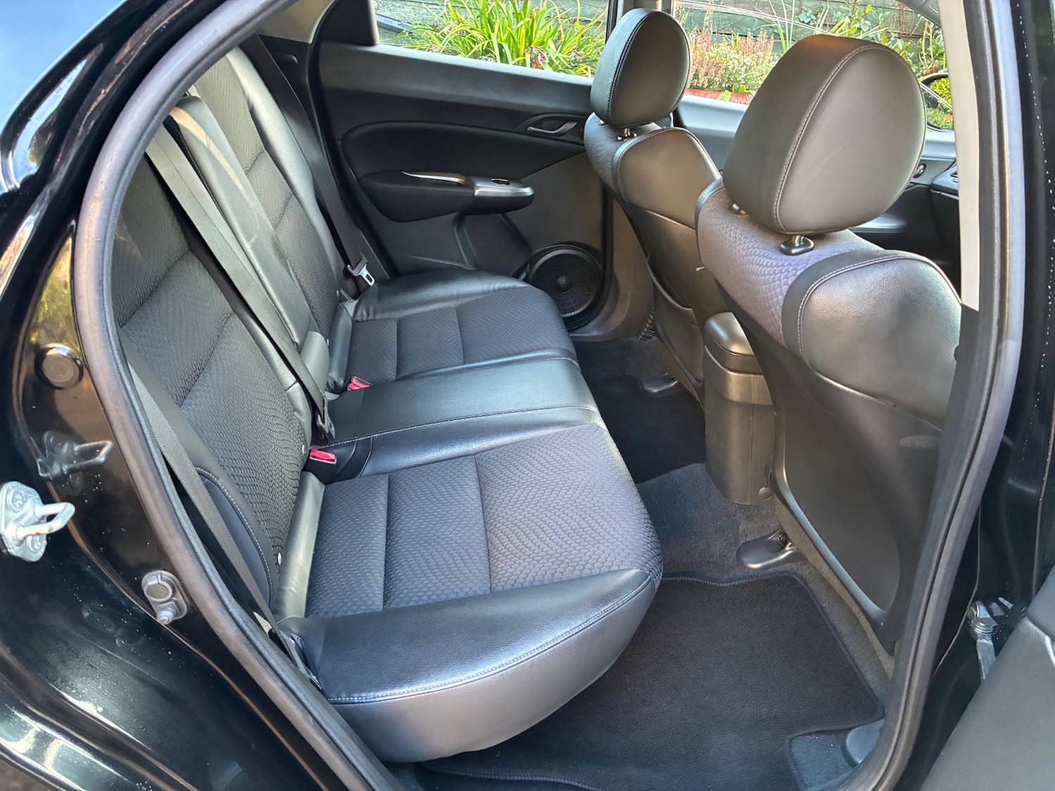 Used Honda Civic 2010 for sale - 77147996: Photo 17