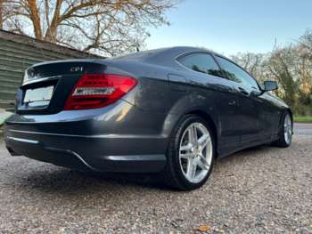 Used Mercedes-Benz C-Class 2011 for sale - 74112643: Photo