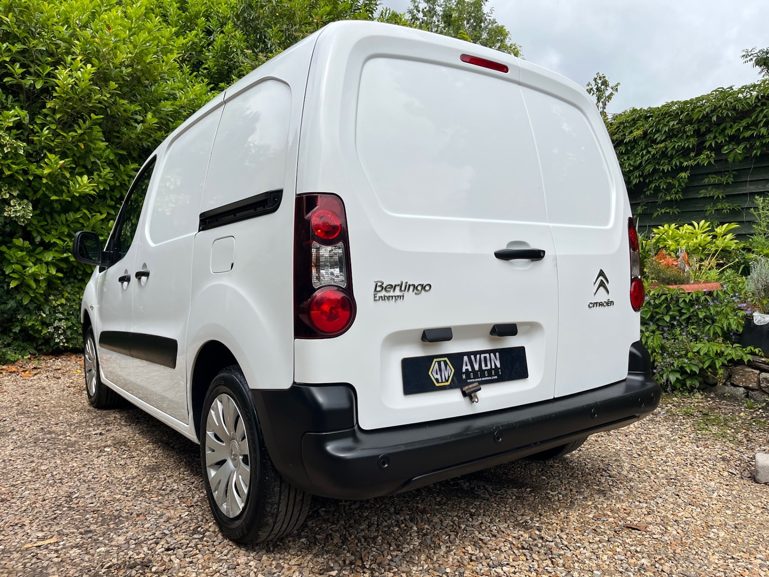 Vehicle 21
