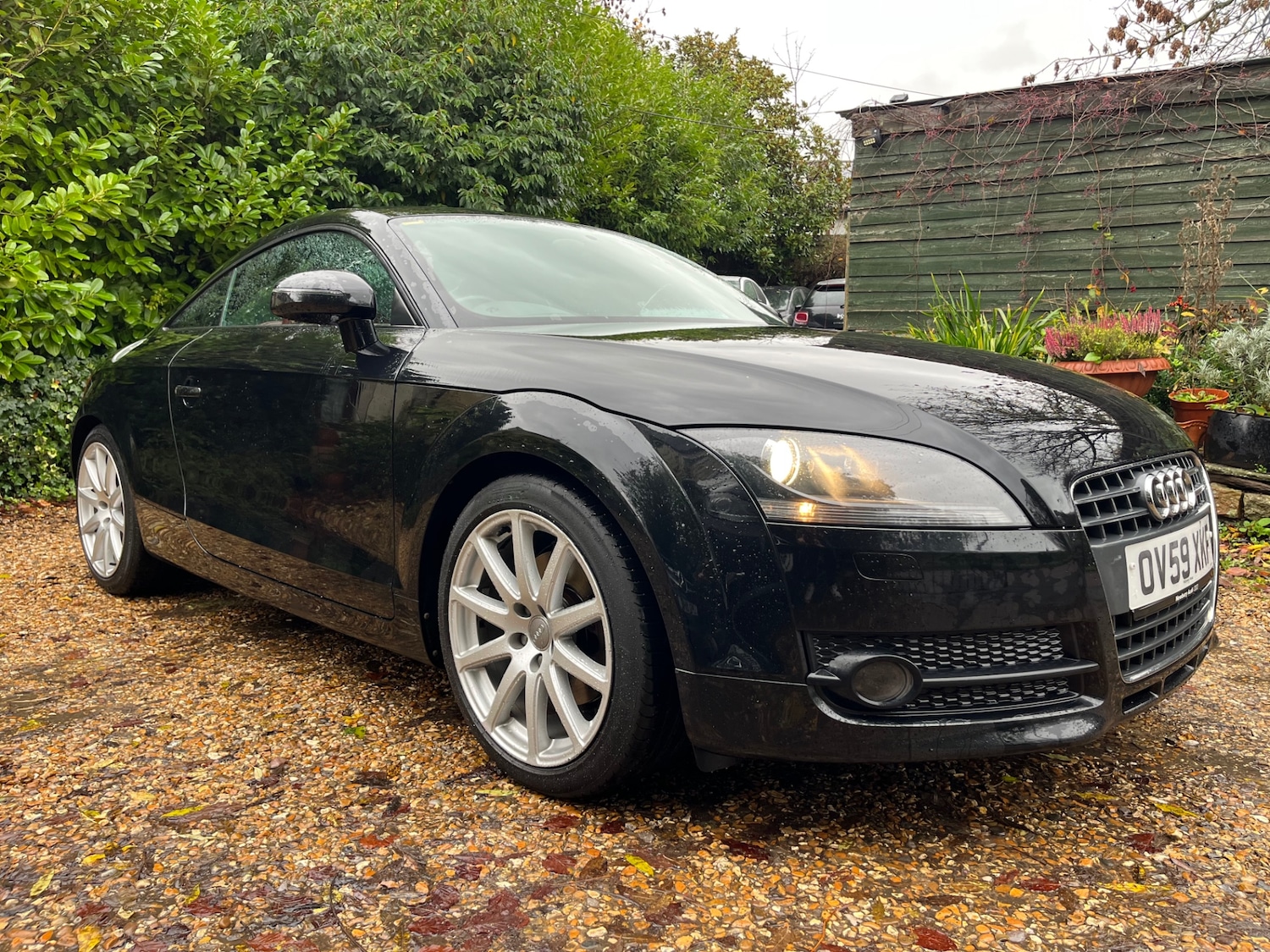 Used Audi TT 2010 for sale - 76330053: Photo 2