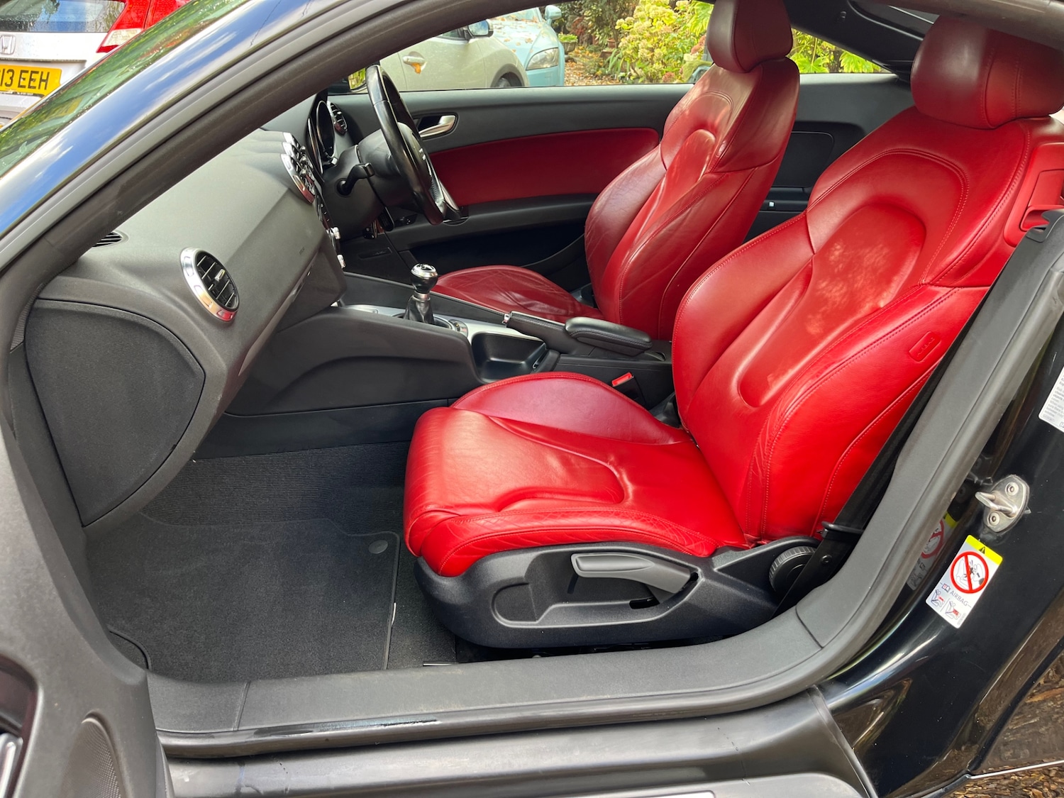 Used Audi TT 2010 for sale - 76330053: Photo 8