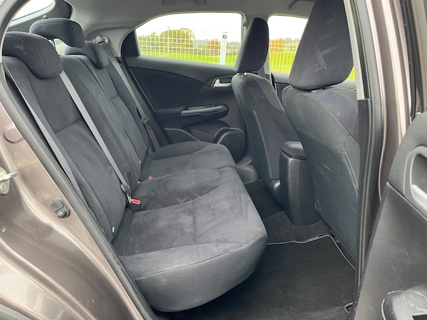 Used Honda Civic 2012 for sale - 76299460: Photo 17