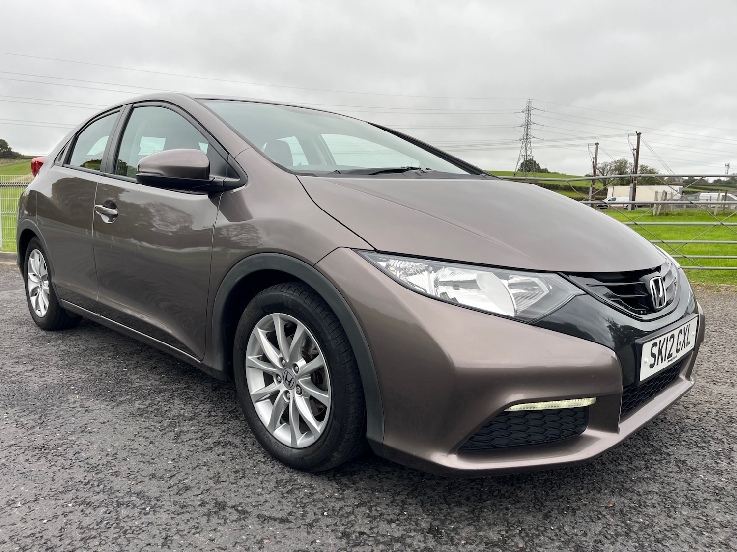 Used Honda Civic 2012 for sale - 76299460: Photo 2