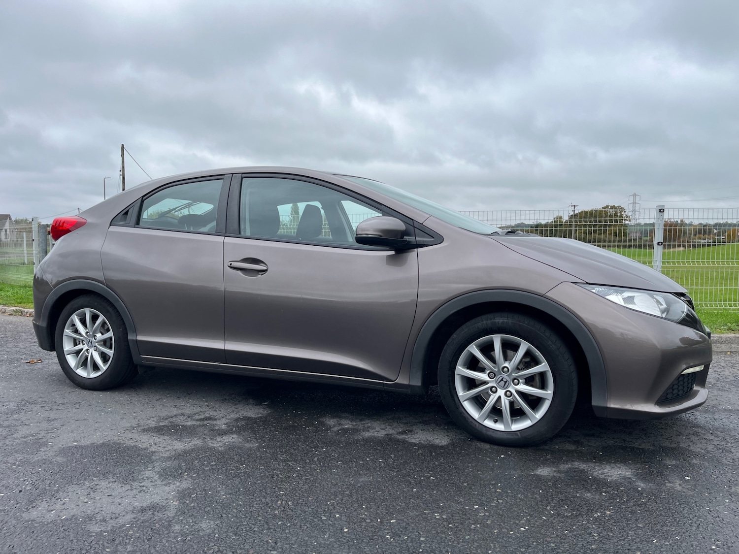 Used Honda Civic 2012 for sale - 76299460: Photo 6