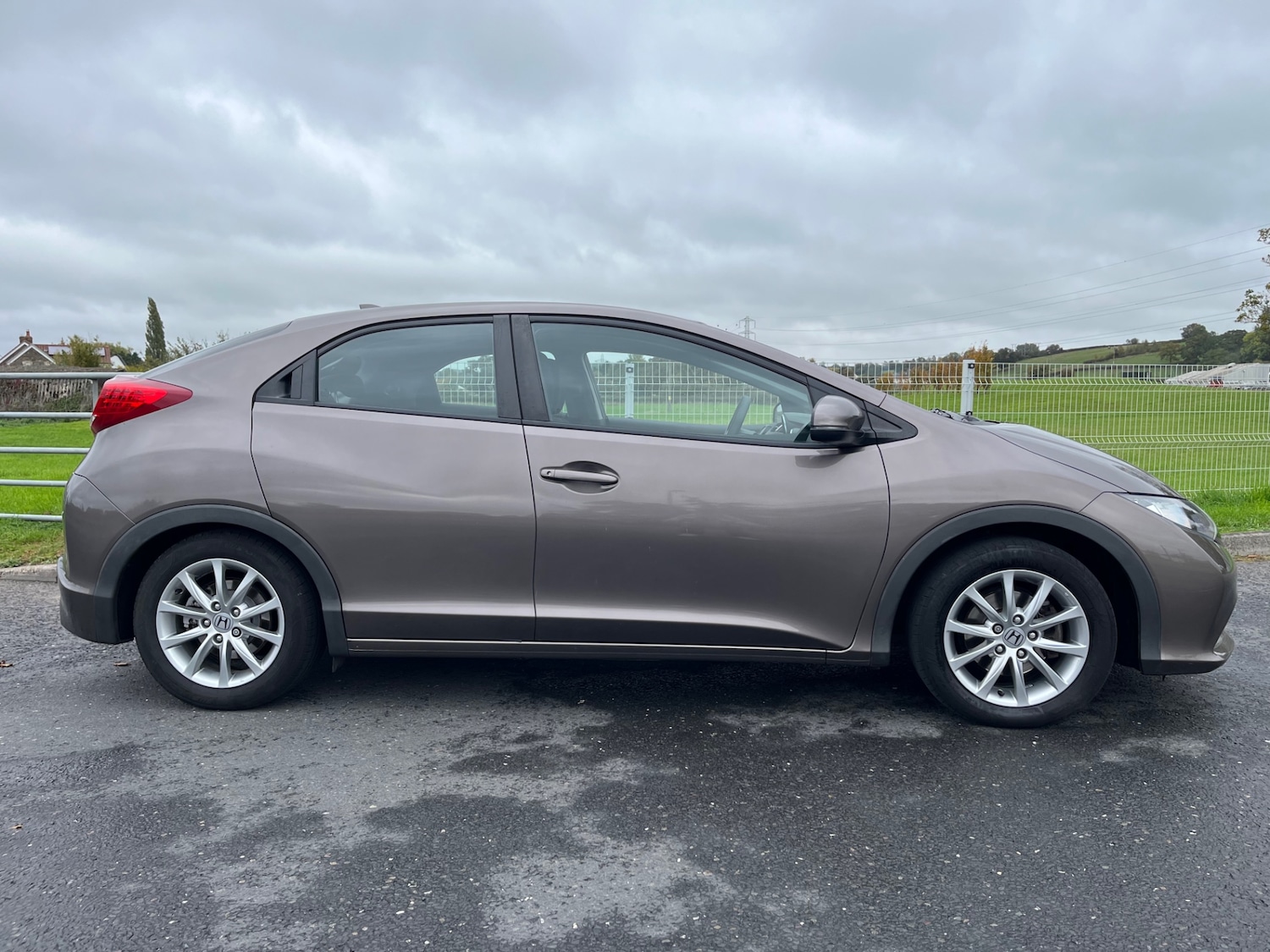 Used Honda Civic 2012 for sale - 76299460: Photo 8