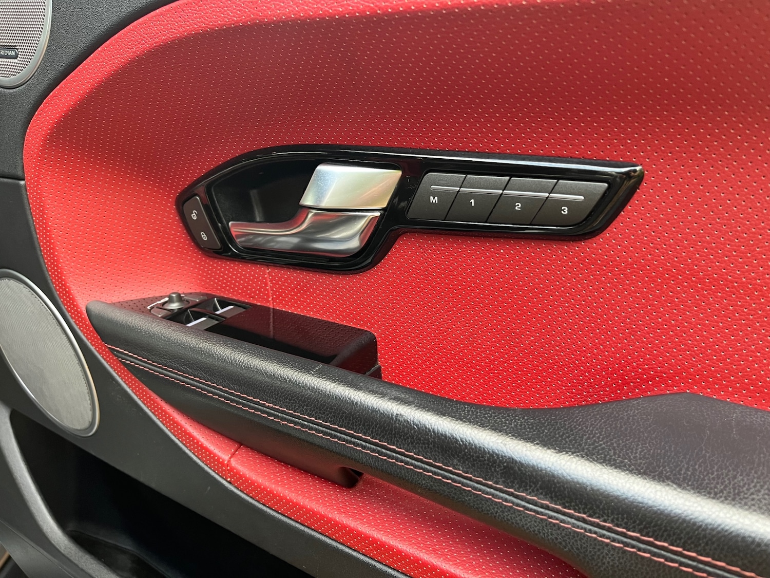 Used Land Rover Range Rover Evoque 2012 for sale - 77891855: Photo 9