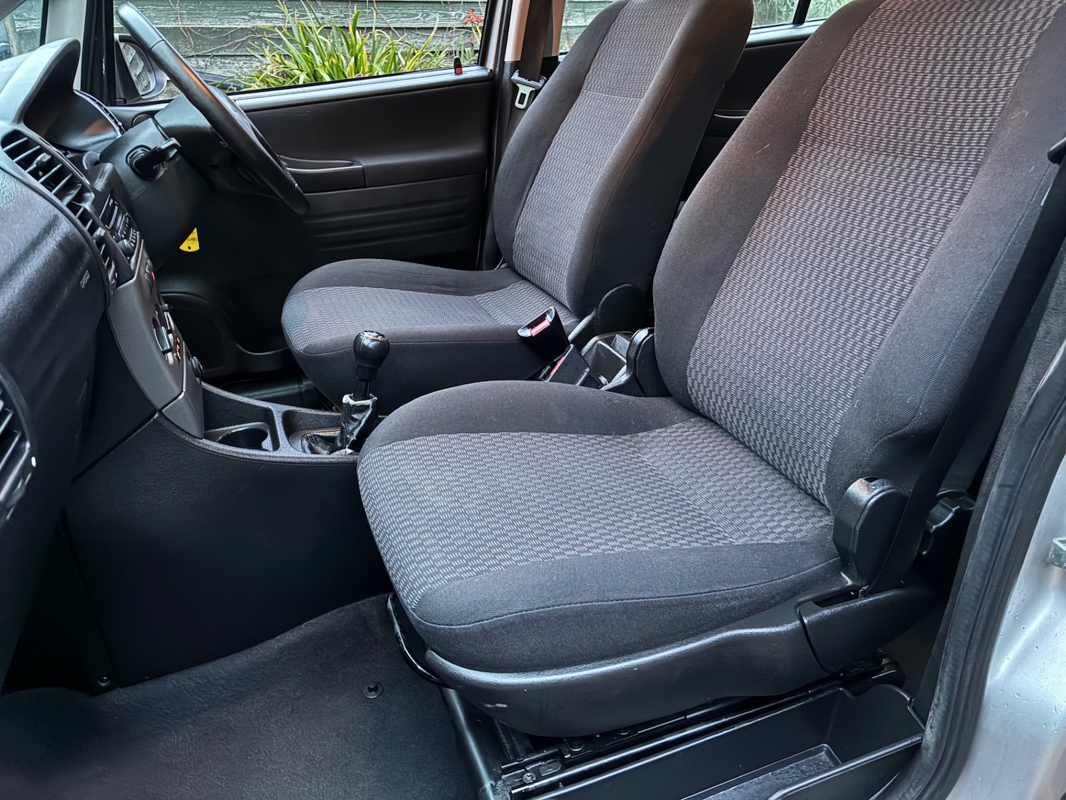 Used Vauxhall Zafira 2005 for sale - 77344672: Photo 19