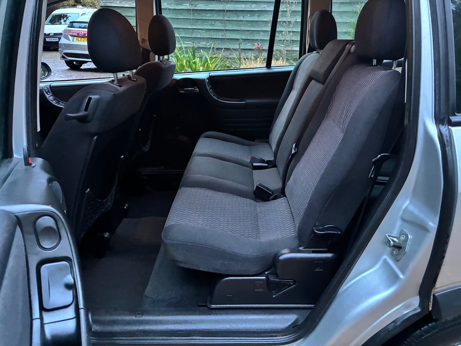 Used Vauxhall Zafira 2005 for sale - 77344672: Photo 26