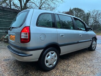 Used Vauxhall Zafira 2005 for sale - 77344672: Photo