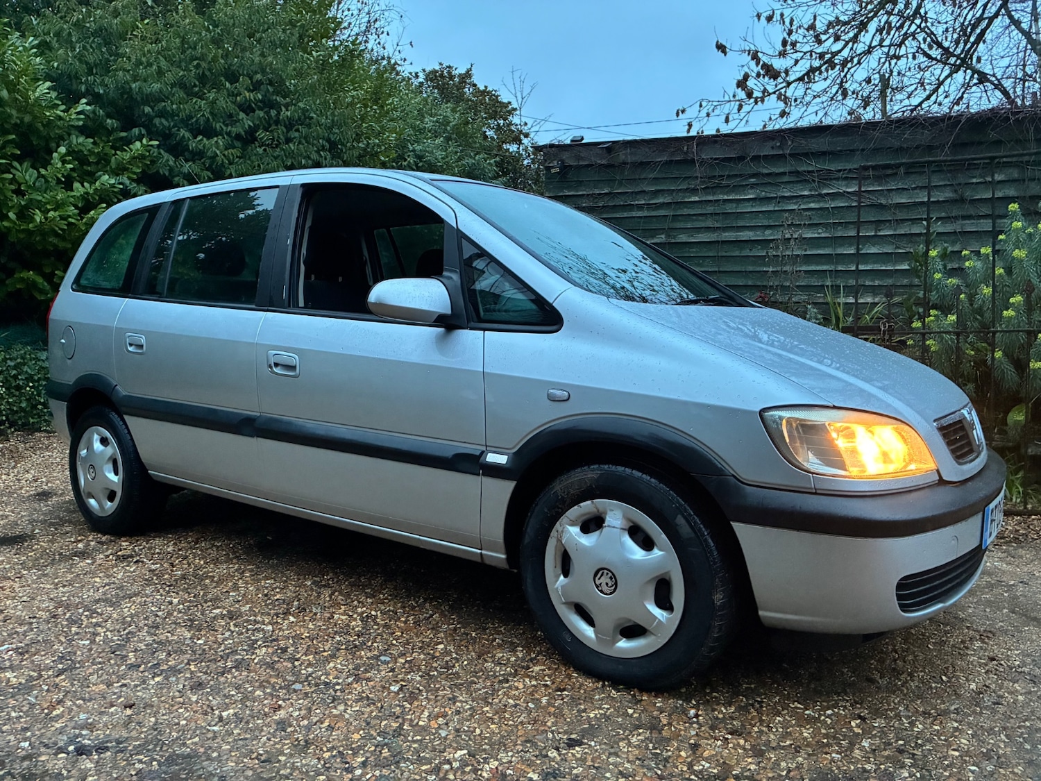 Used Vauxhall Zafira 2005 for sale - 77344672: Photo 9