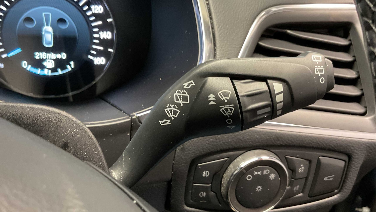 Used Ford S-Max 2022 for sale - 76435809: Photo 17