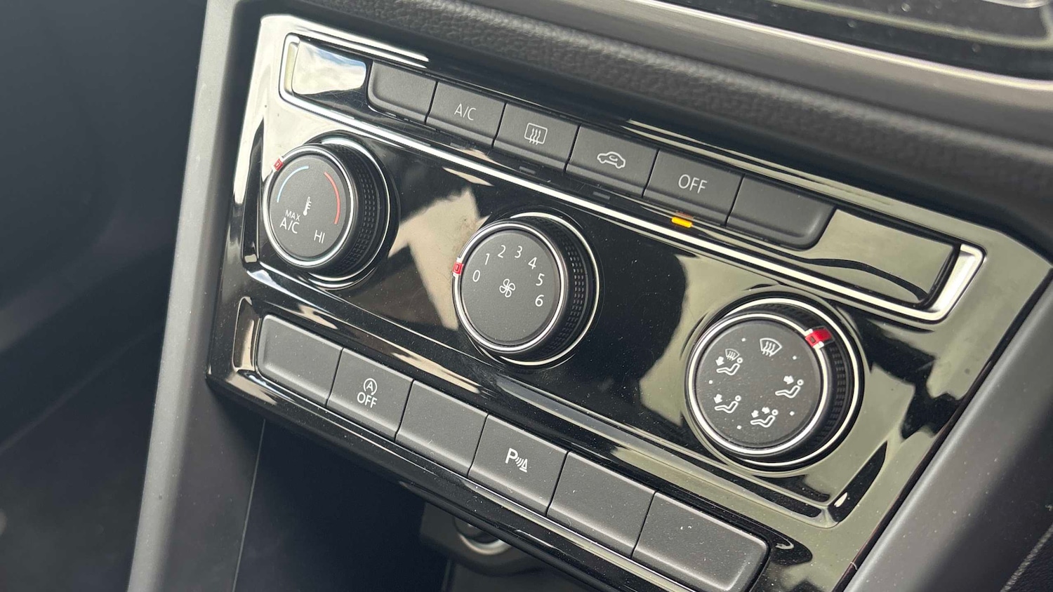 Used Volkswagen Touran 2020 for sale - 77899279: Photo 17