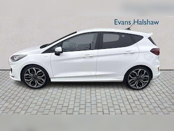 Used Ford Fiesta 2022 for sale - 76401458: Photo