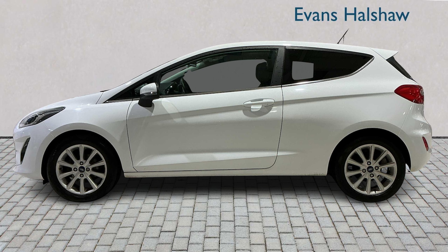 Used Ford Fiesta 2017 for sale - 76902312: Photo 6