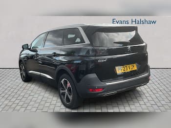 Used Peugeot 5008 2023 for sale - 79604482: Photo