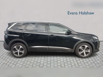 Used Peugeot 5008 2023 for sale - 79604482: Photo