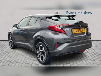 Used Toyota C-HR 2019 for sale - 79428824: Photo