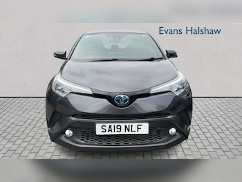 Used Toyota C-HR 2019 for sale - 79428824: Photo