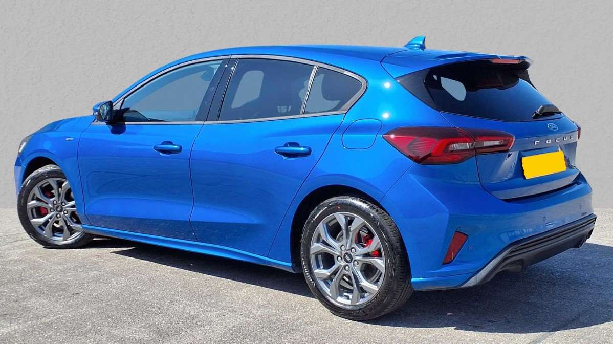 Used Ford Focus 2025 for sale - 76435823: Photo 2