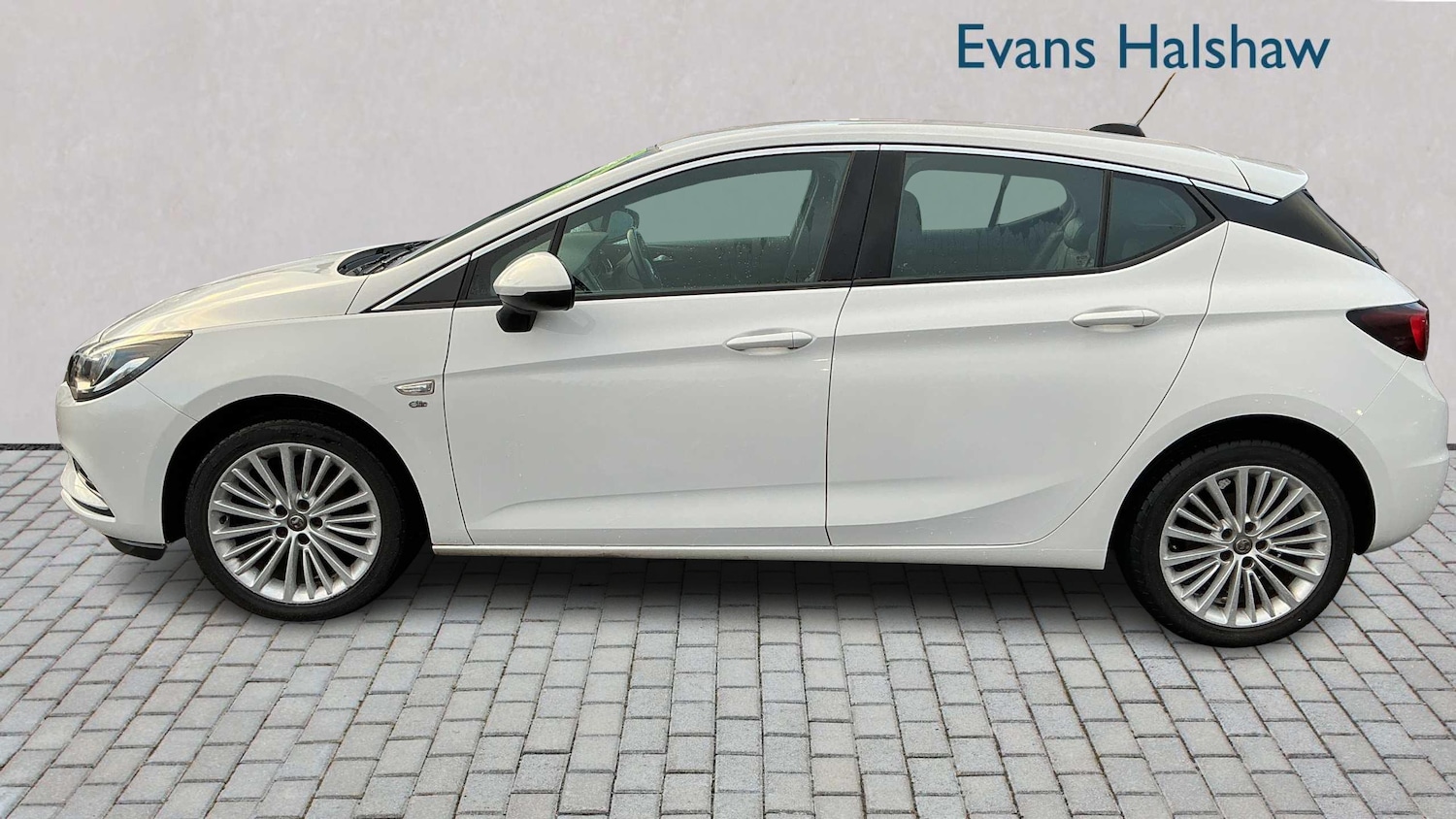 Used Vauxhall Astra 2016 for sale - 77414588: Photo 3