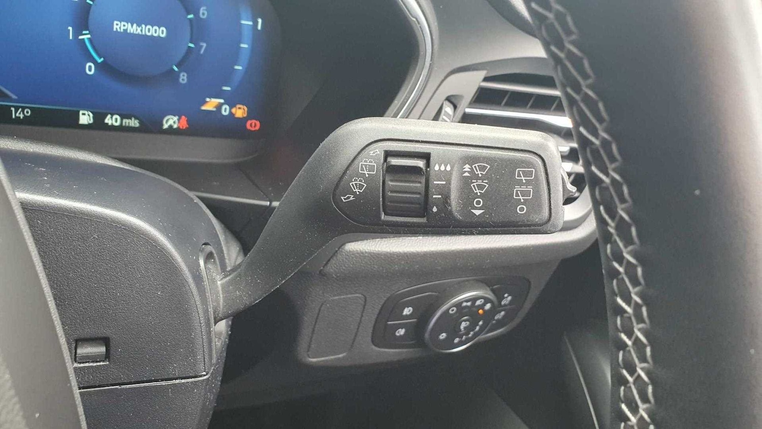 Vehicle 28