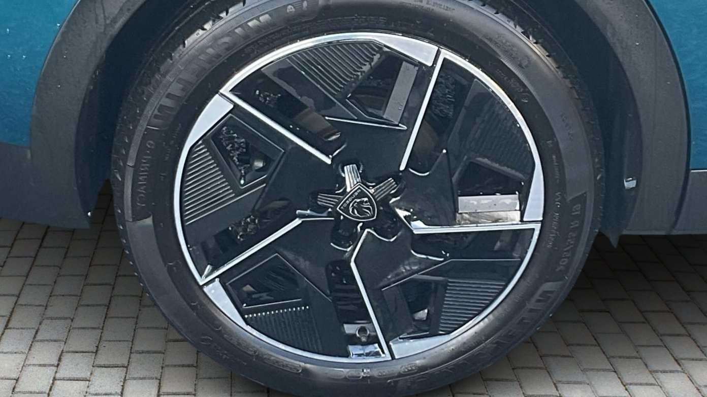 Used Peugeot 408 for sale - 77842335: Photo 7