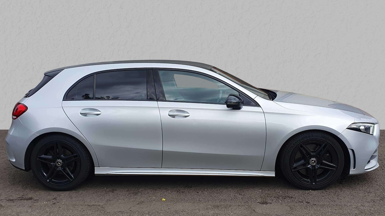 Used Mercedes-Benz A-Class 2018 for sale - 76025728: Photo 2
