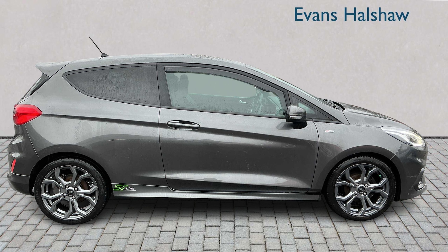 Used Ford Fiesta 2018 for sale - 77527067: Photo 3