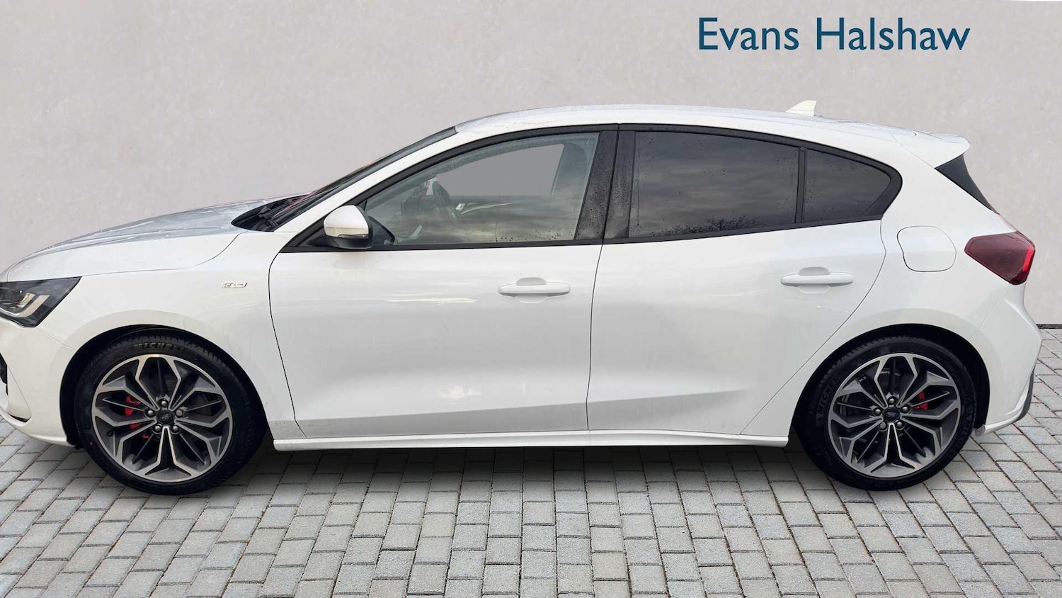 Used Ford Focus 2025 for sale - 77943282: Photo 3