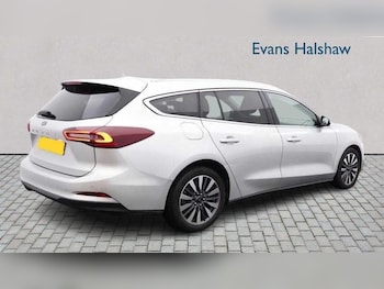 Used Ford Focus 2022 for sale - 76755313: Photo