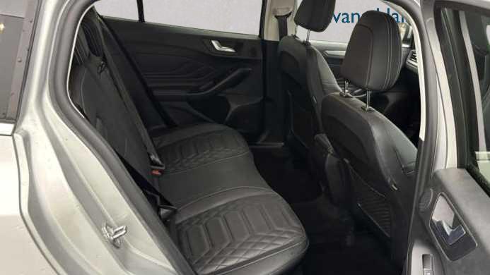 Used Ford Focus 2022 for sale - 76755313: Photo 7