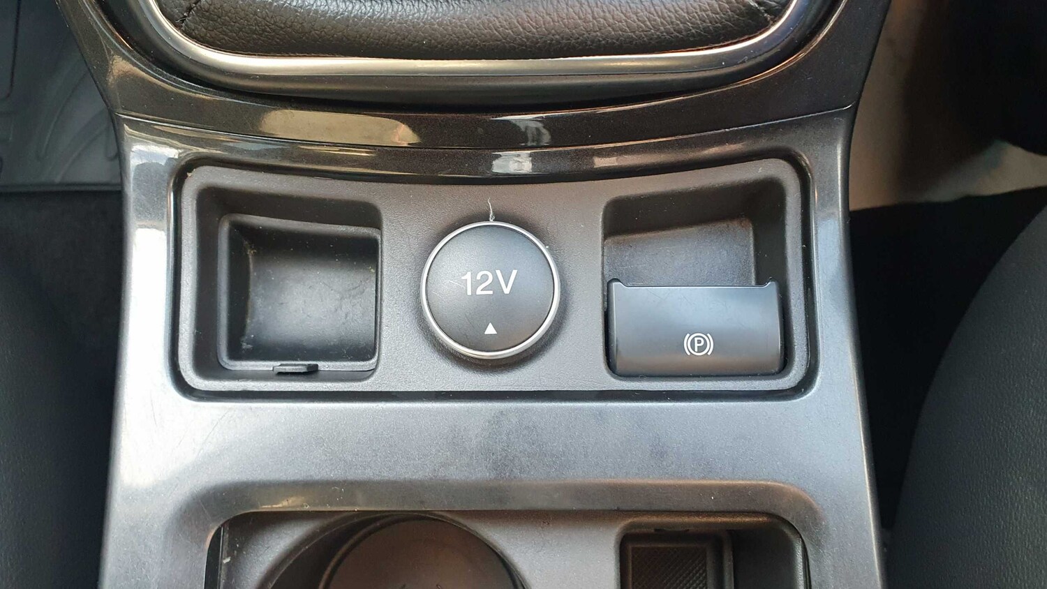 Used Ford Kuga 2018 for sale - 75917940: Photo 19