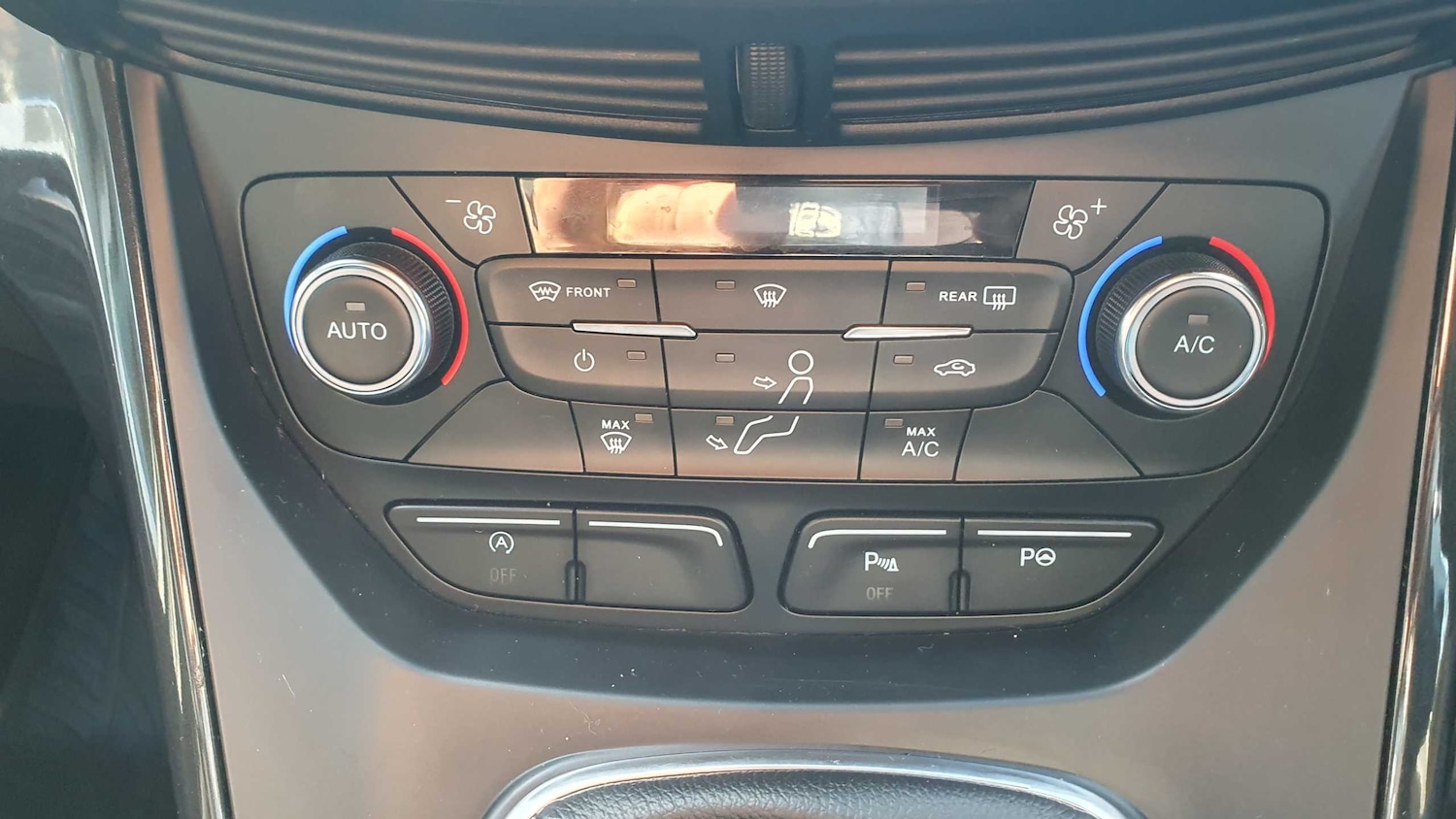 Used Ford Kuga 2018 for sale - 75917940: Photo 21