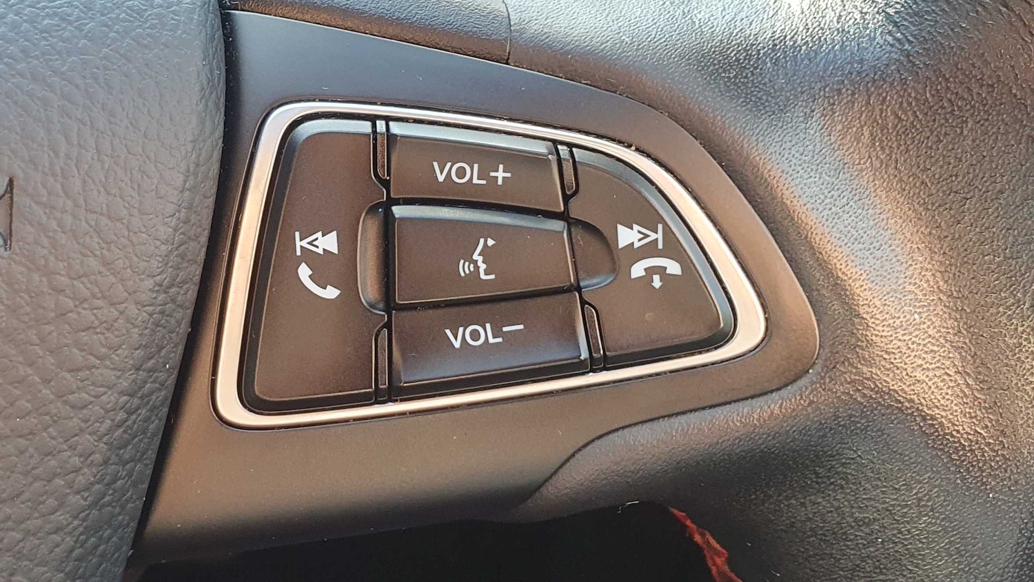 Used Ford Kuga 2018 for sale - 75917940: Photo 27