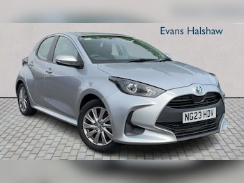 Used Toyota Yaris 2023 for sale - 79444016: Photo