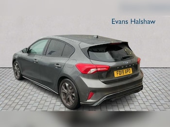 Used Ford Focus 2019 for sale - 76804812: Photo