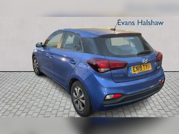 Used Hyundai i20 2019 for sale - 76442457: Photo