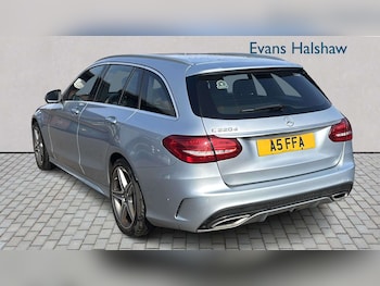 Used Mercedes-Benz C Class 2018 for sale - 77979454: Photo