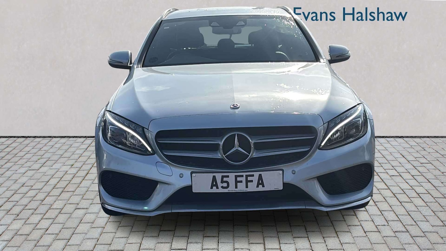 Used Mercedes-Benz C Class 2018 for sale - 77979454: Photo 4