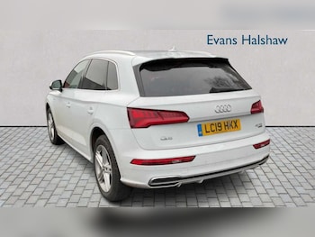 Used Audi Q5 2019 for sale - 77232925: Photo