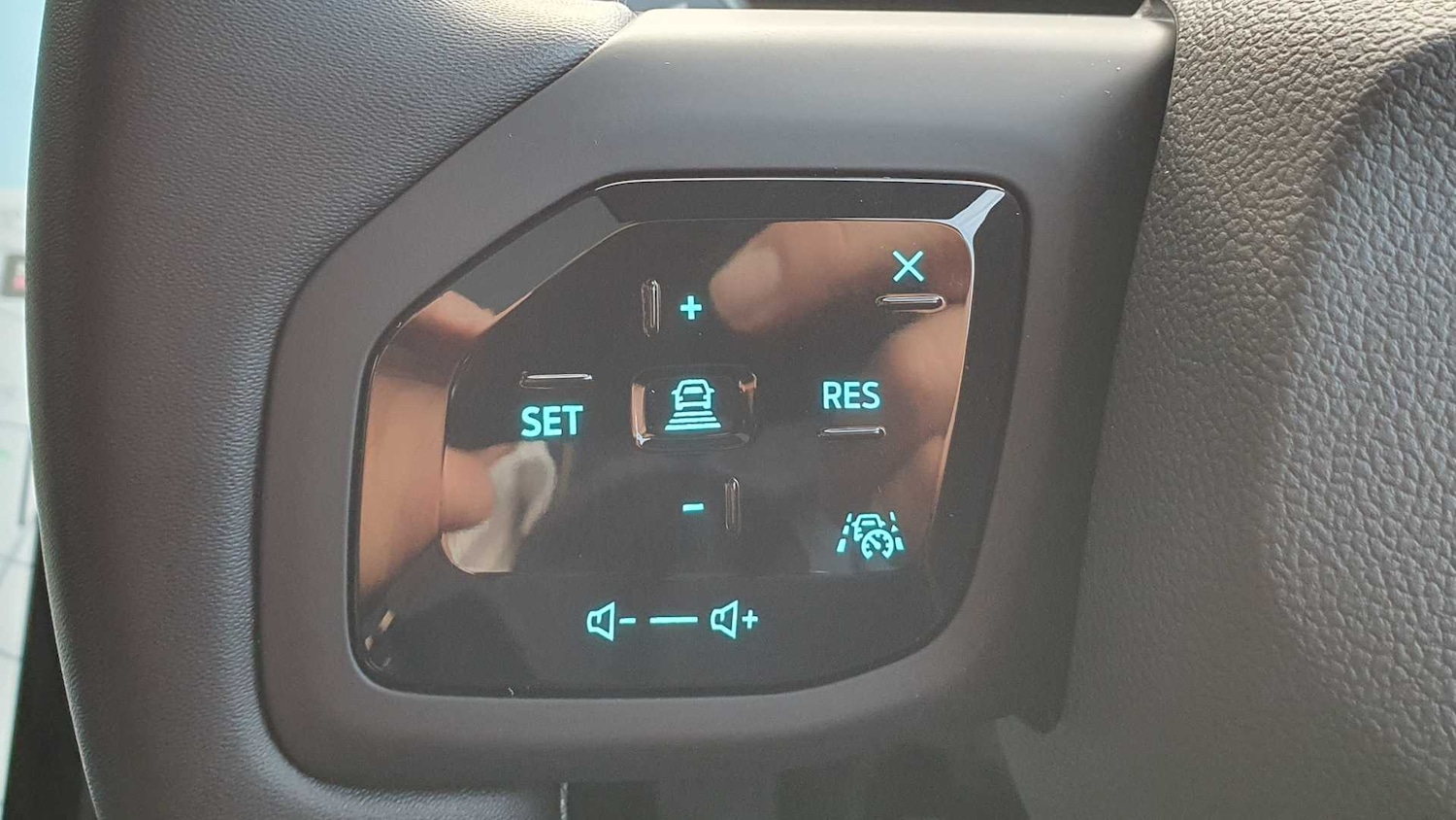 Used Ford Capri 2024 for sale - 78187886: Photo 22