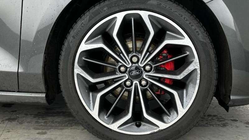 Used Ford Focus 2022 for sale - 76435634: Photo 4