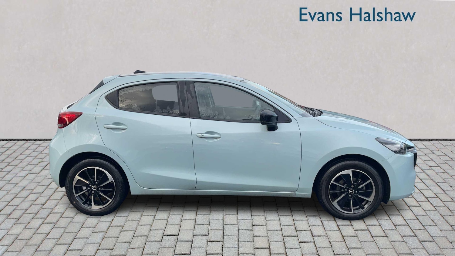 Used Mazda Mazda2 2023 for sale - 77414834: Photo 3