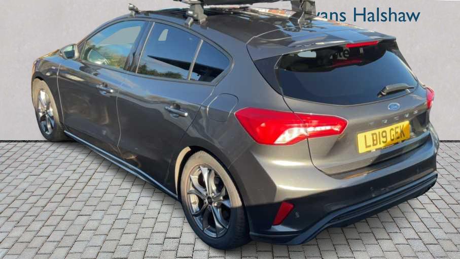 Used Ford Focus 2019 for sale - 76515625: Photo 2