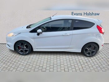 Used Ford Fiesta 2017 for sale - 77257227: Photo