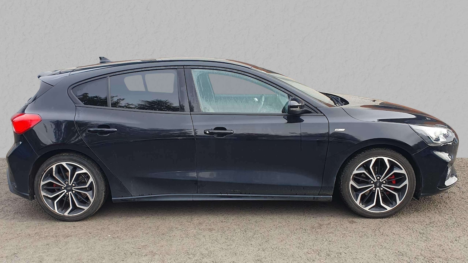Used Ford Focus 2019 for sale - 76113351: Photo 2