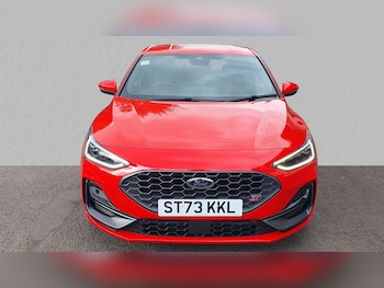 Used Ford Focus 2023 for sale - 75993835: Photo 4