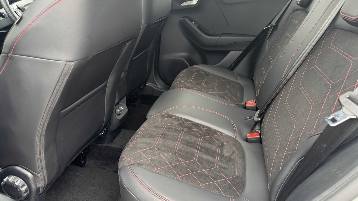 Used Ford Puma 2025 for sale - 76442420: Photo 13