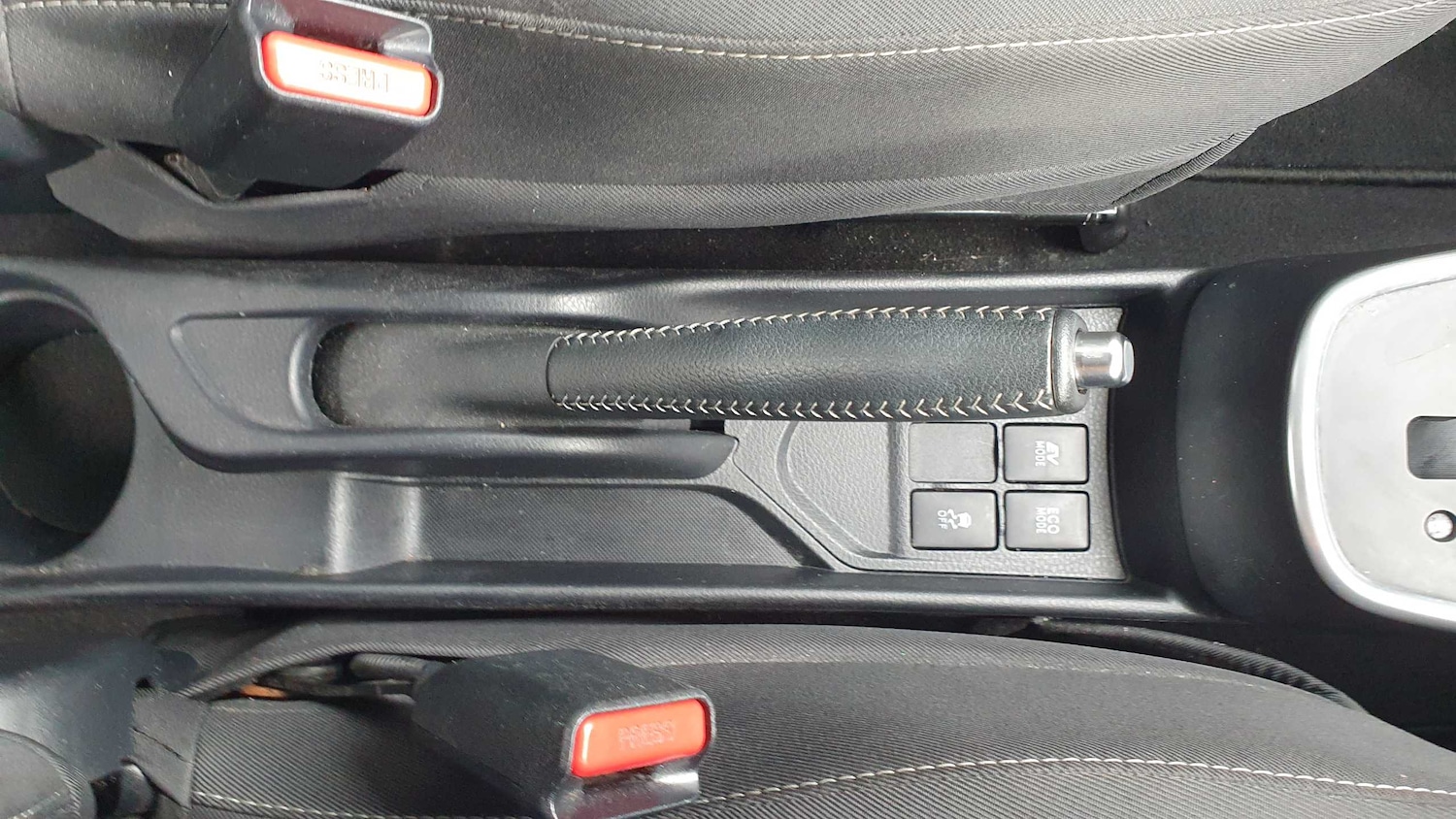 Used Toyota Yaris 2018 for sale - 75993993: Photo 17