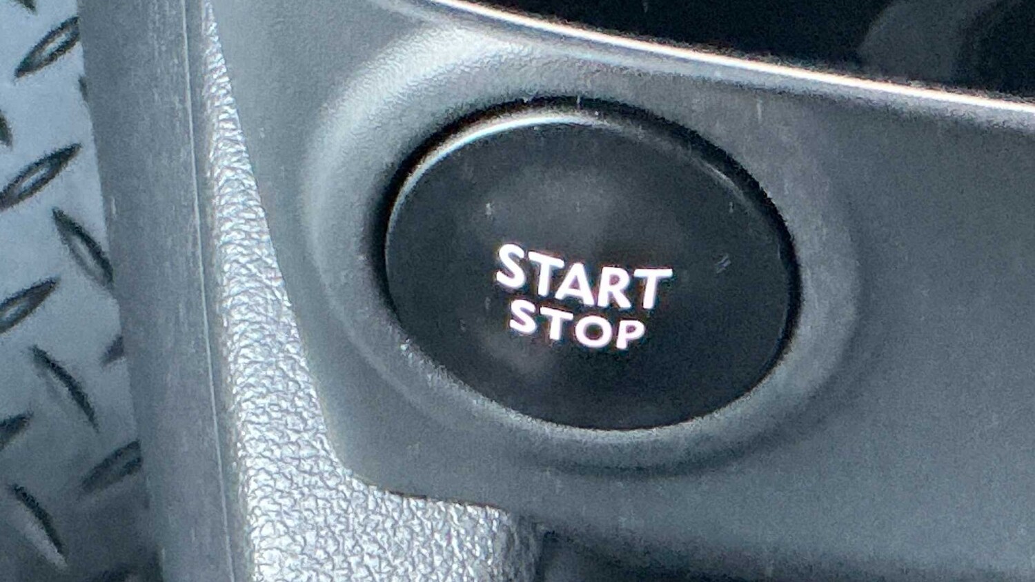 Used Renault Clio 2017 for sale - 78052304: Photo 16